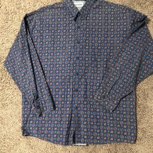 The Lodge Mens Button down shirt long sleeve size M 100% Cotton made in USA